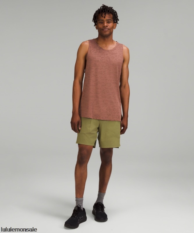 Lululemon Deutschland DELULU836 | Bronze Grün Lizenz Zum Zug Gefüttert Kurz 7